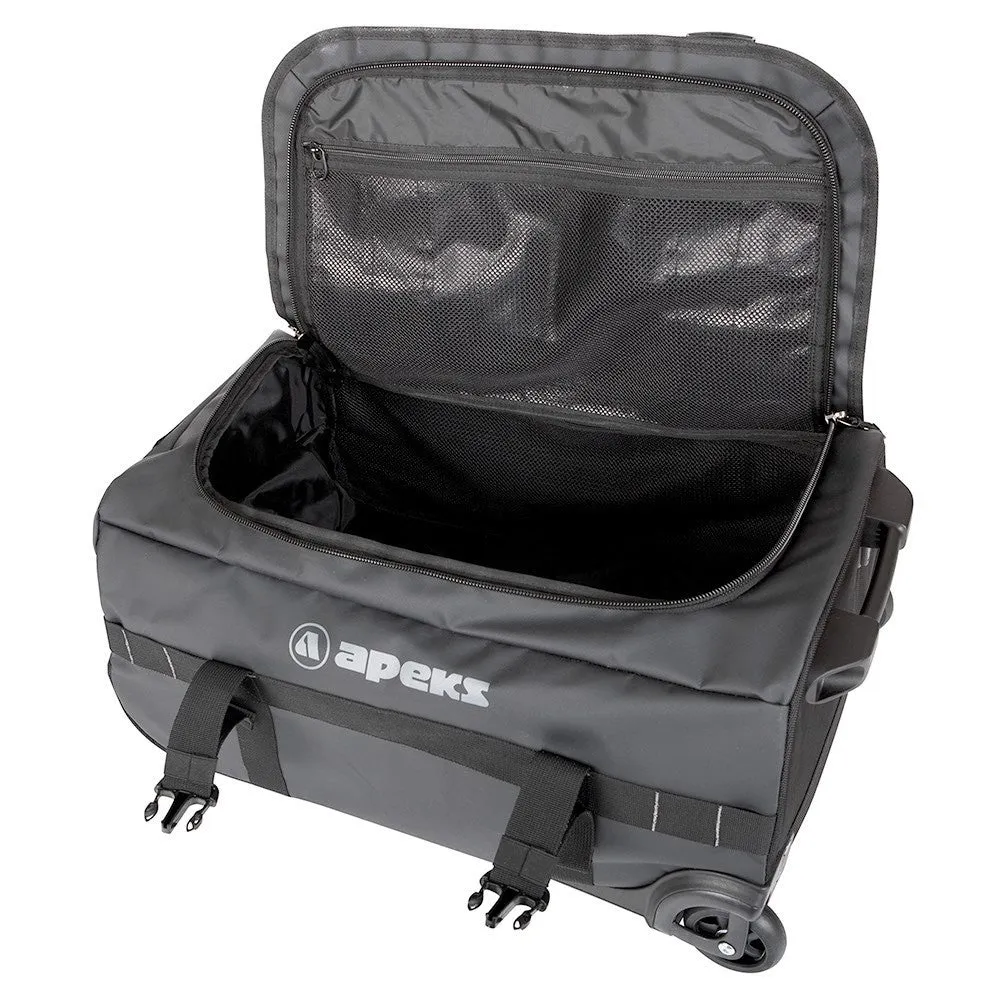 Apeks 40L Roller Bag