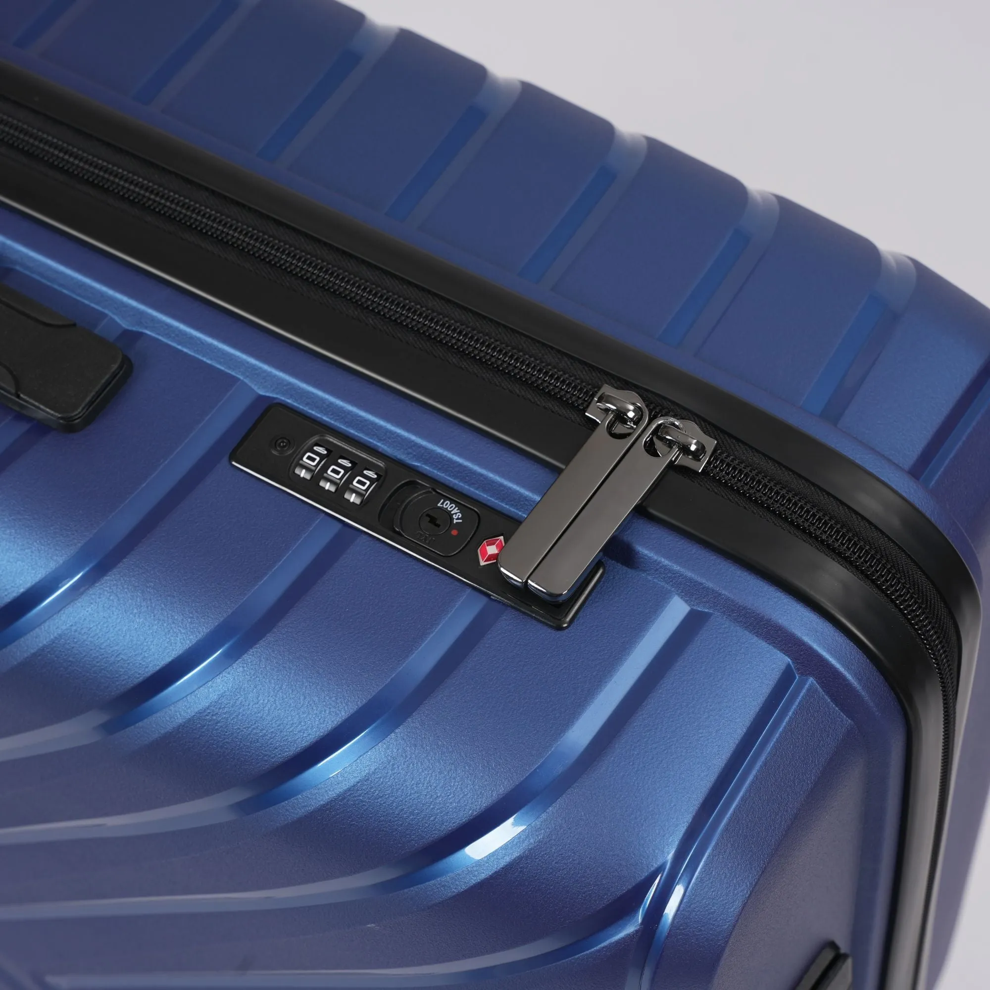 Blue Hardcase Roller Luggage Set (28', 24' and 20')