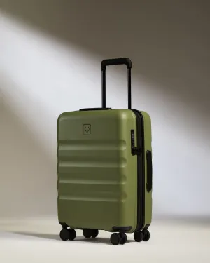 Cabin Suitcase in Fern Green - Icon Stripe