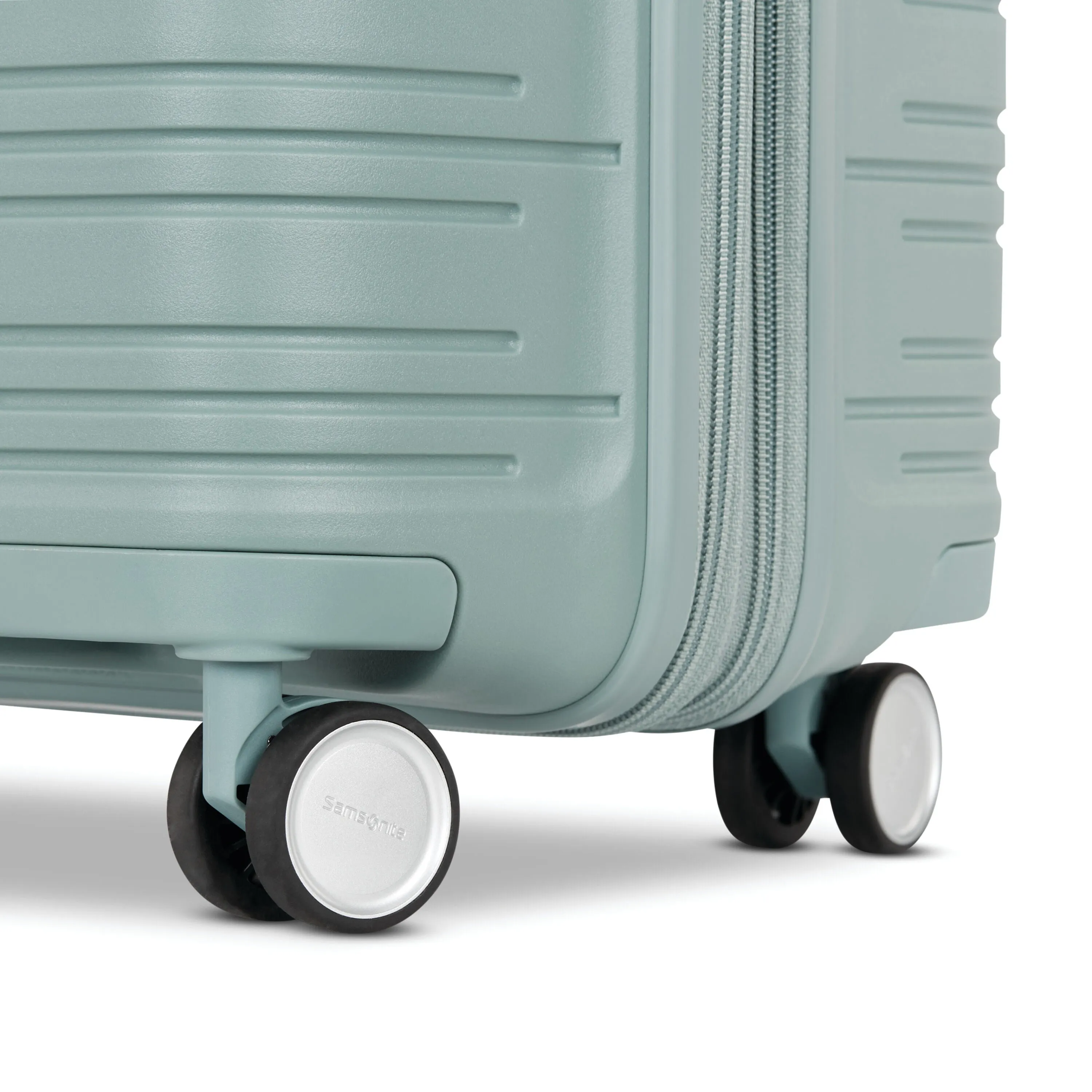 Elevation Plus Large Checked Luggage