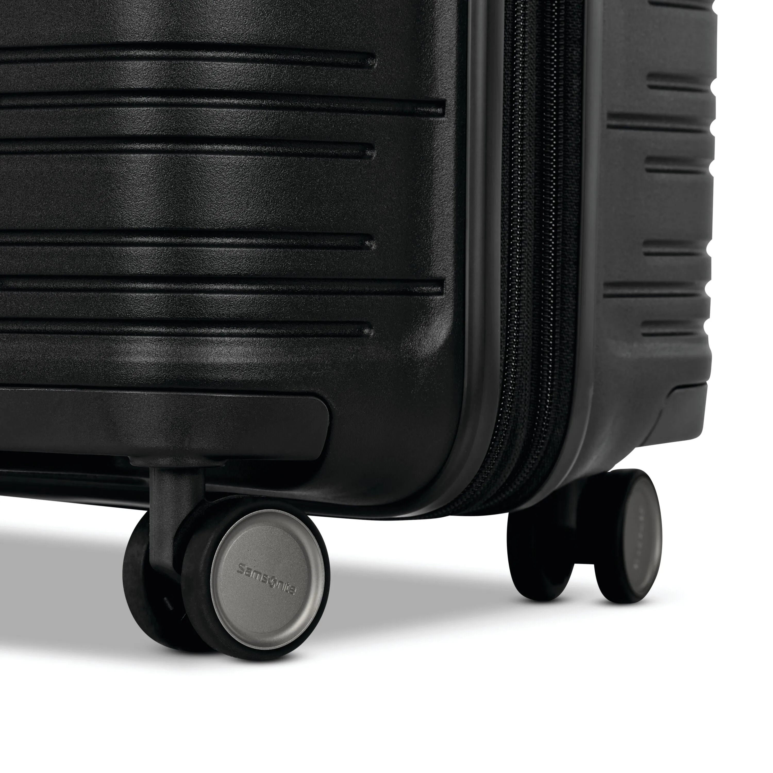 Elevation Plus Large Checked Luggage