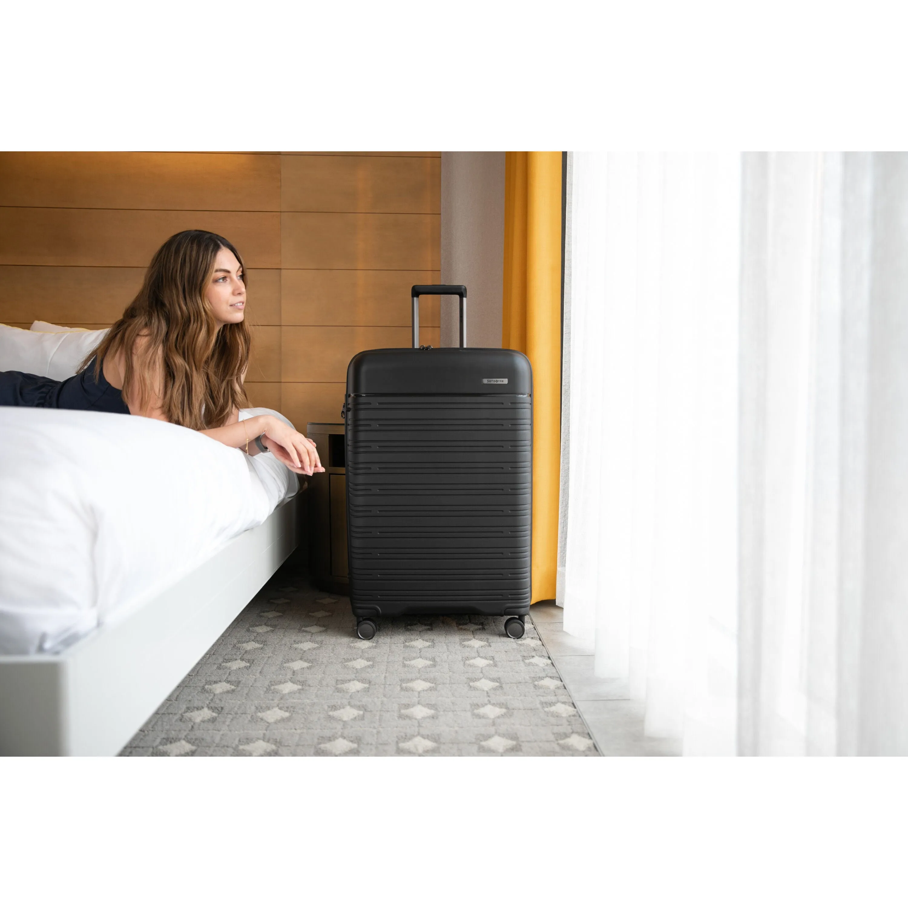 Elevation Plus Large Checked Luggage