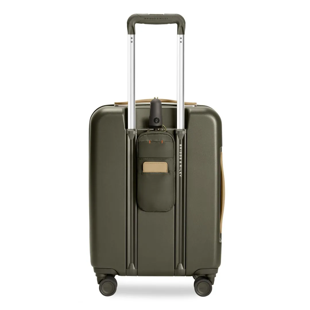 Global 21" Carry-On Expandable Spinner