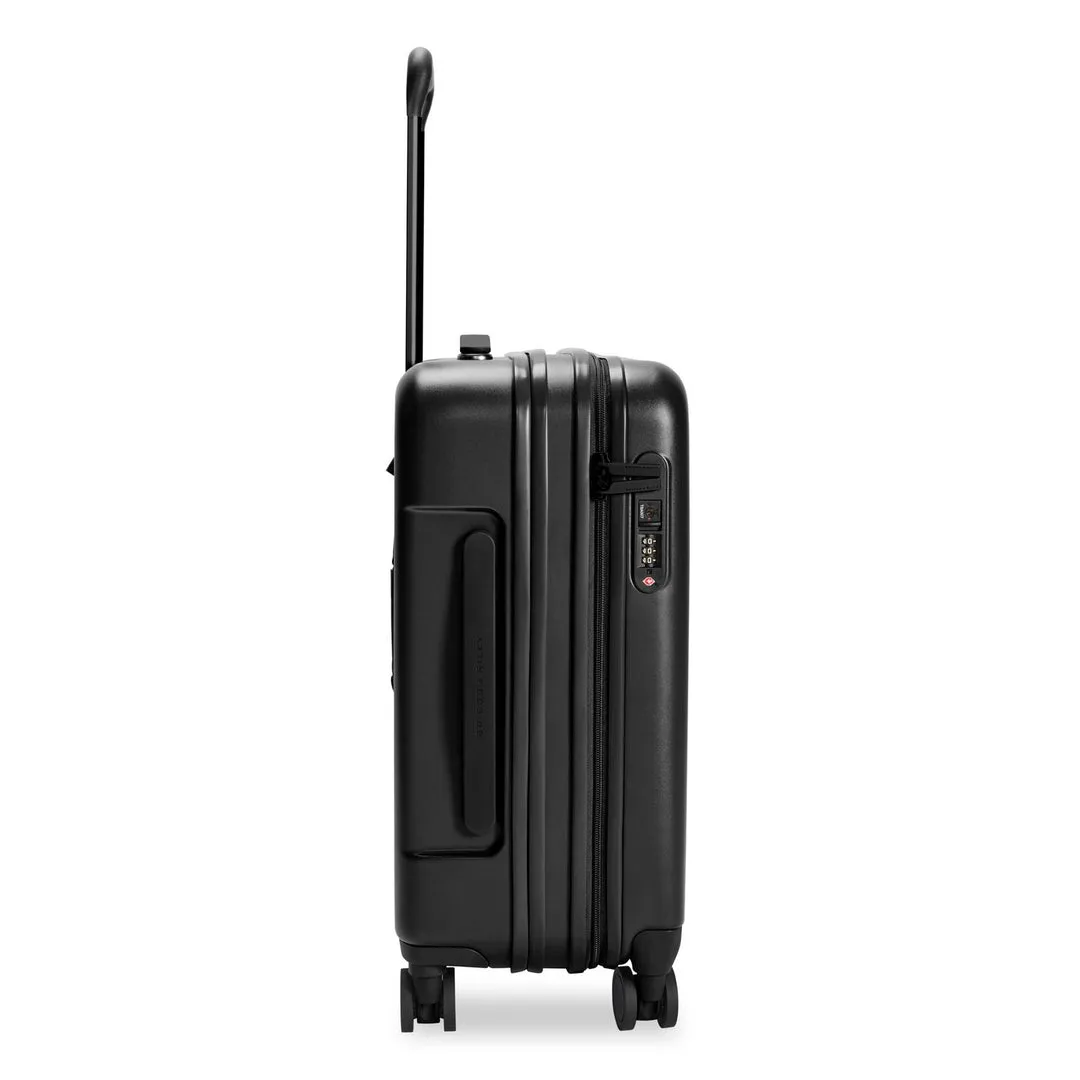 Global 21" Carry-On Expandable Spinner