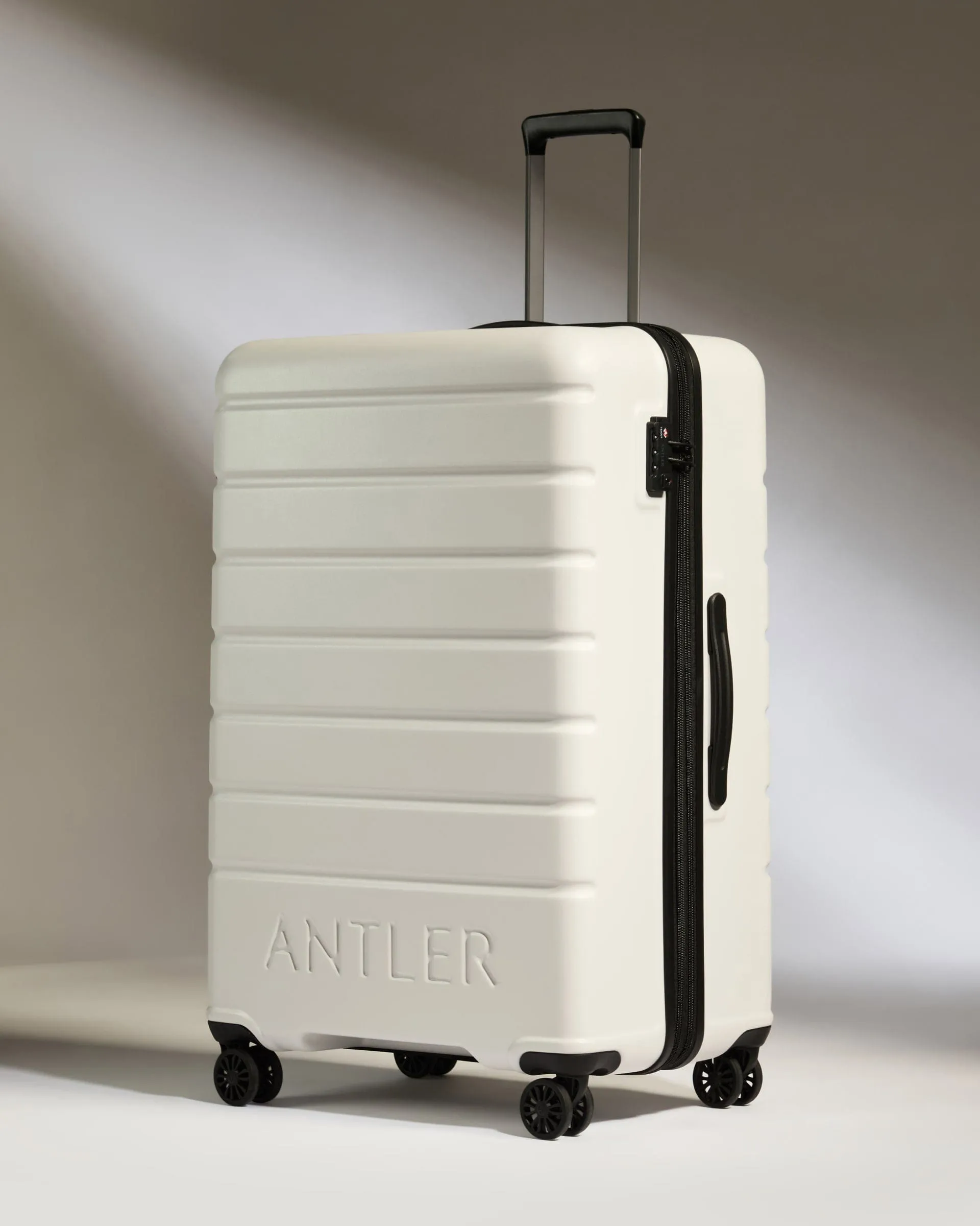 Large Suitcase in Arctic Grey - Logo