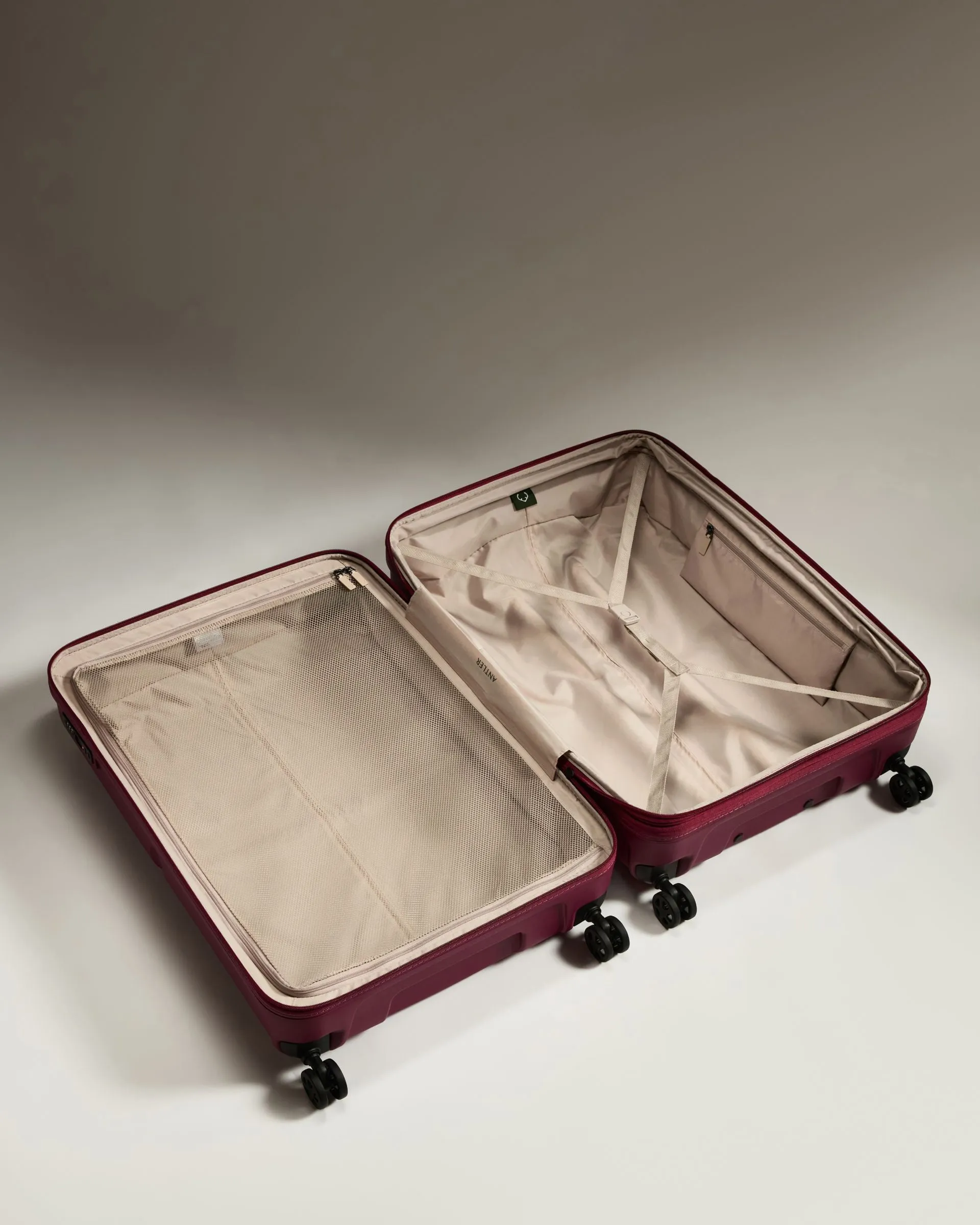 Large Suitcase in Heather Purple - Single Stripe