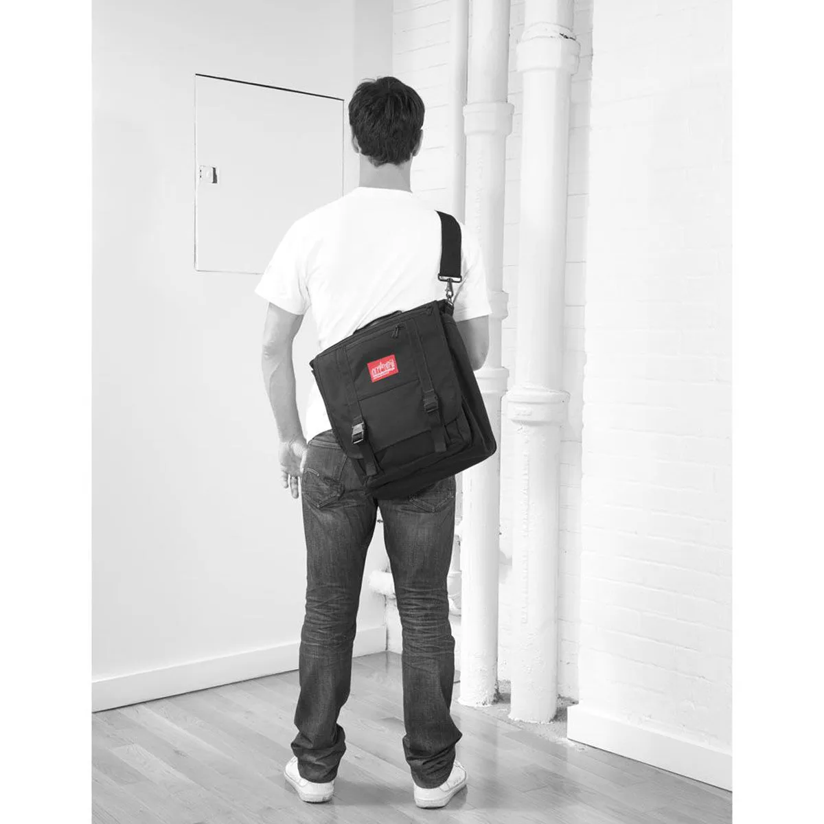 Manhattan Portage Commuter Laptop Bag With Back Zipper