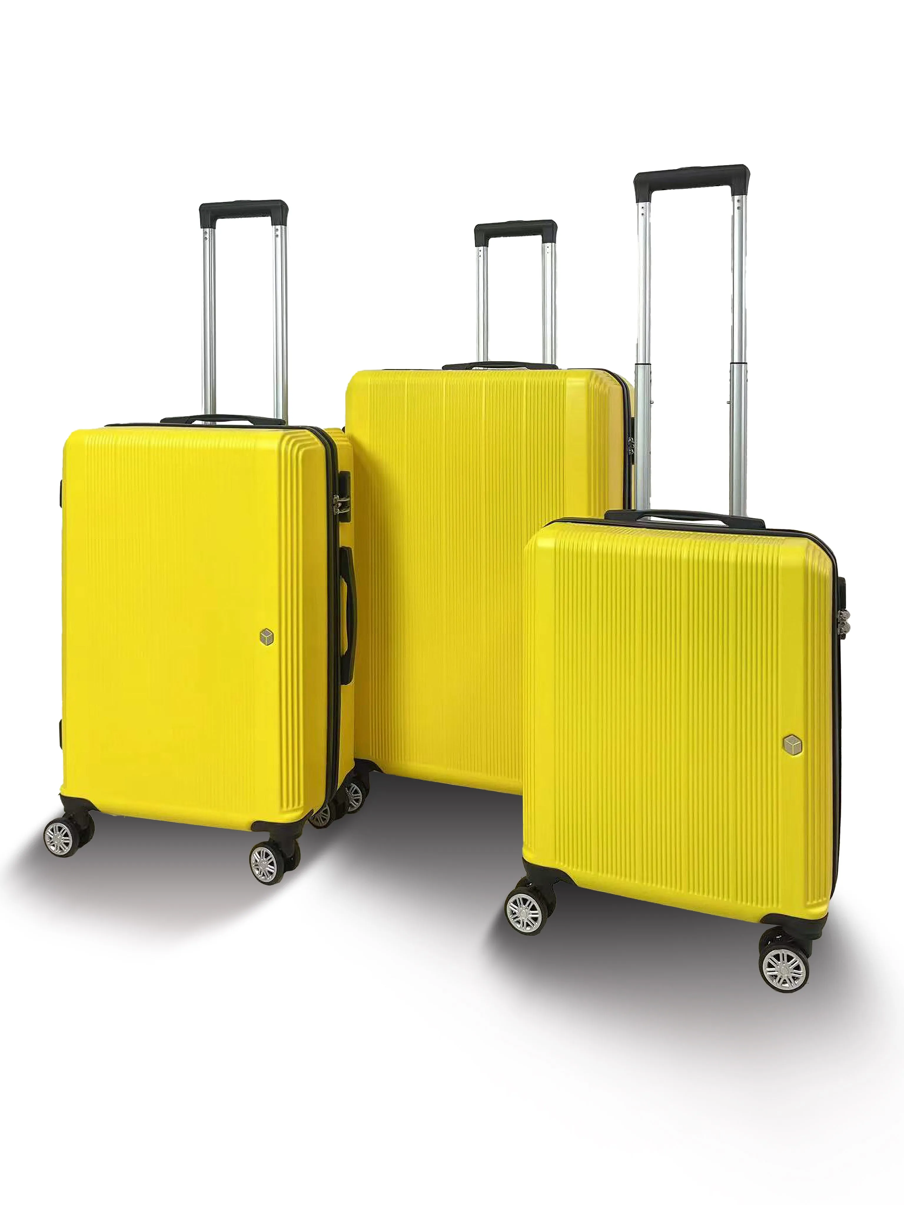 Qubed Parallel 3 Piece Suitcase Set