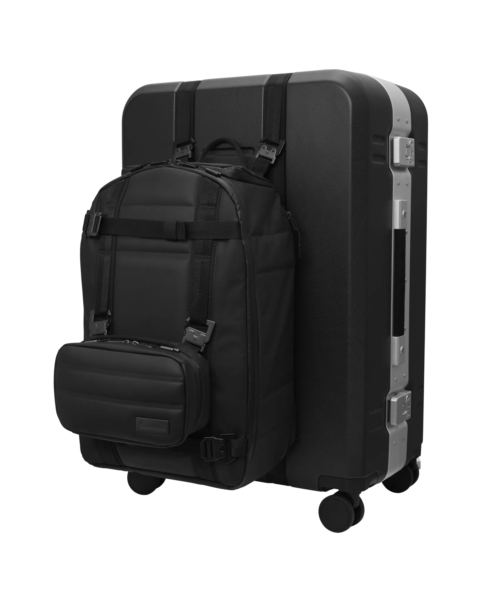 Ramverk Pro Check-in Luggage Large Black Out