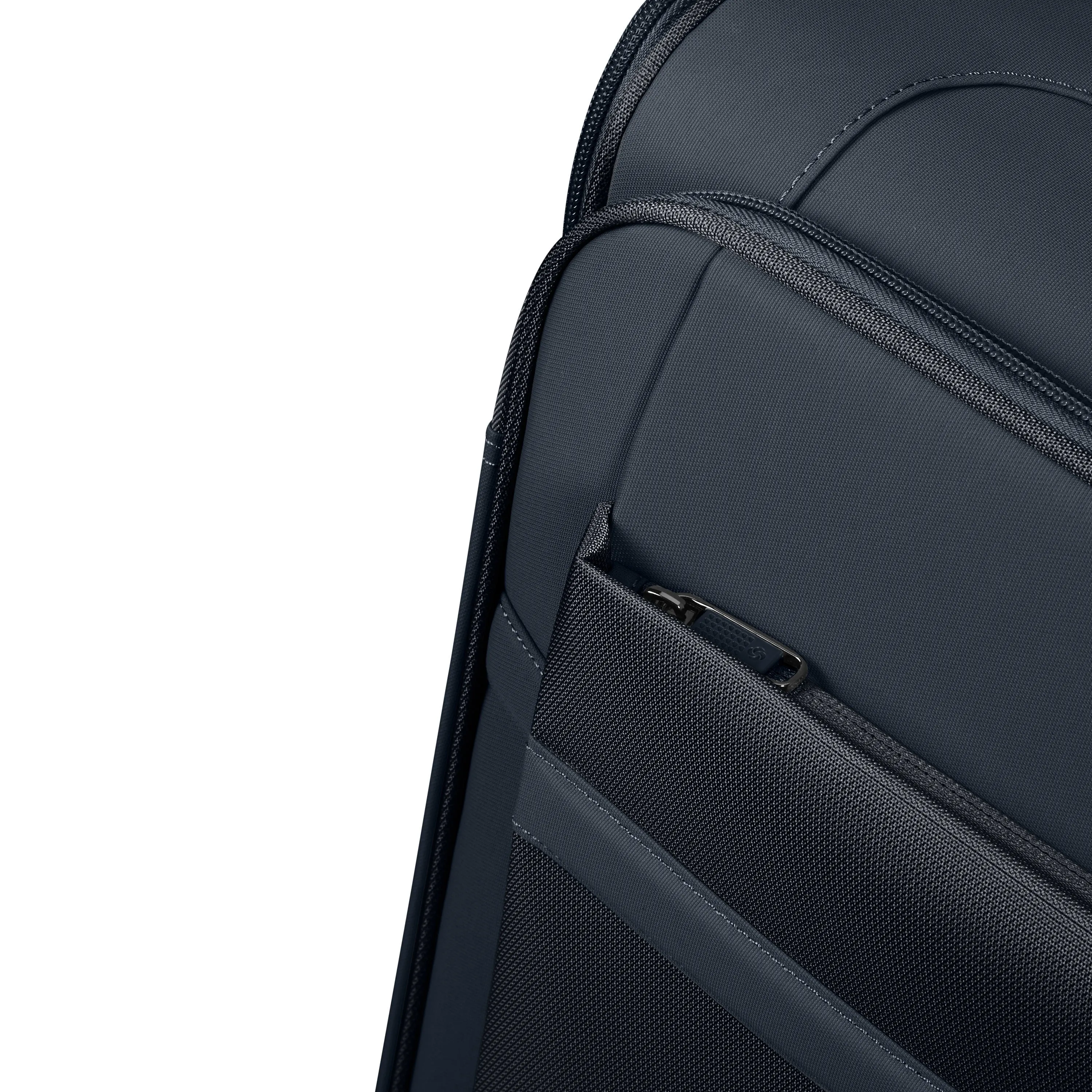 Samsonite Airea Spinner Medium