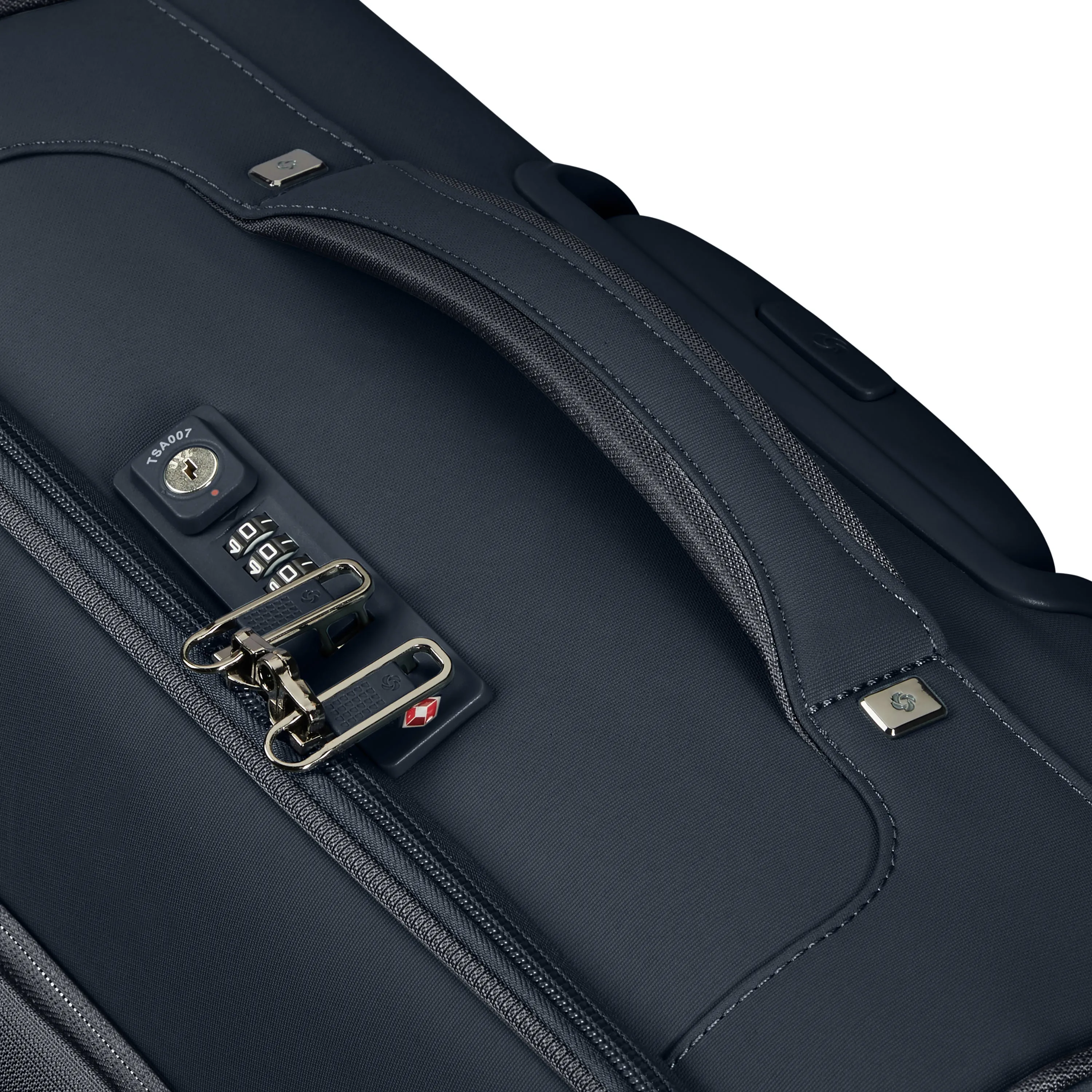 Samsonite Airea Spinner Medium